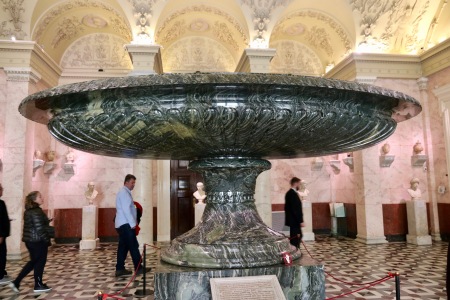 Kolyvan Vase - The vase was designed by the architect Abraham Melnikov and made from jasper in 1843 at the Kolyvan Lapidary Works. It weighs 19 tonnes and is 2.57 metres high.